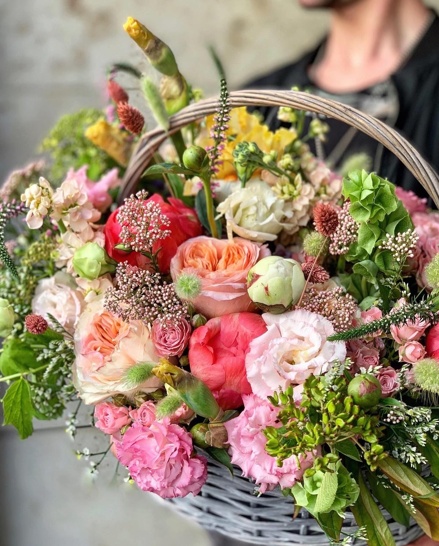 Anyák napi virágkosár